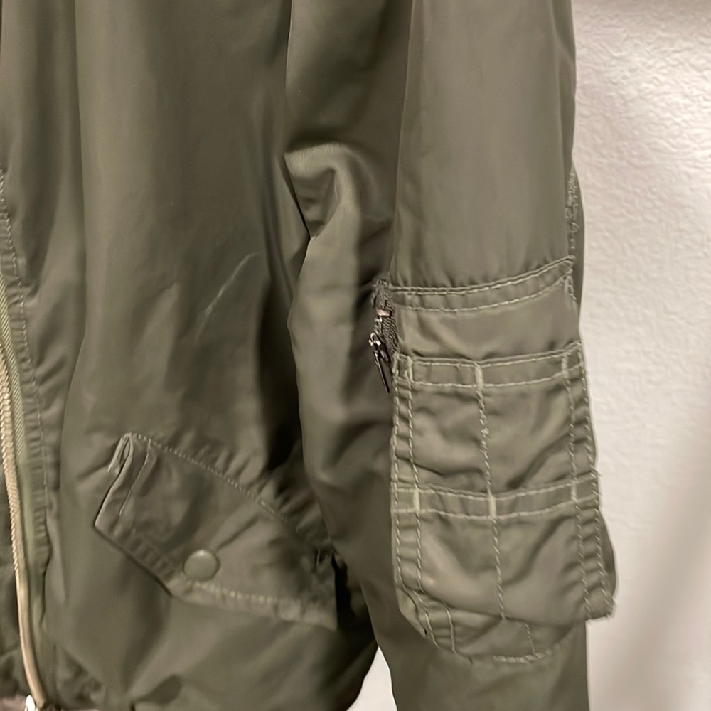 SOLD Marc Jacobs XS bomber jacket - Picture 6 of 7